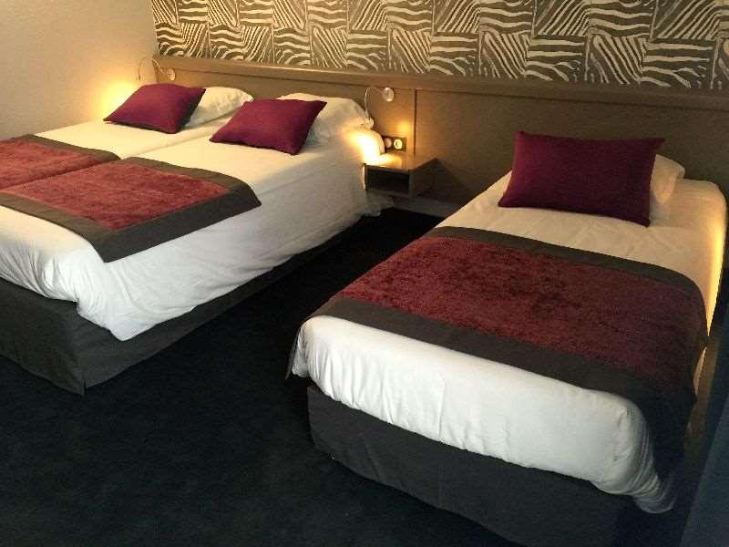 Brit Hotel Golfhotel Saint Samson Pleumeur-Bodou Zimmer foto